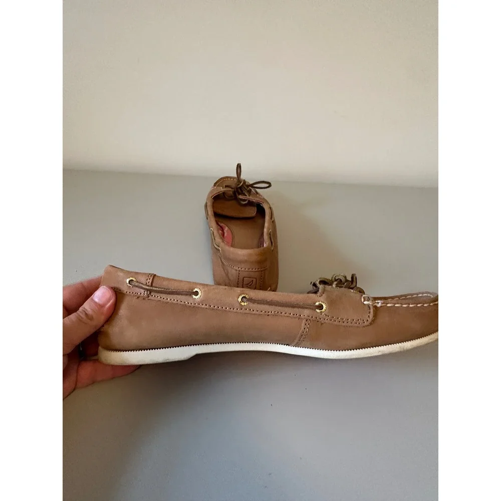 Sperry Top-Sider Tan Leather Boat Shoes with Pink Sole | Size 9.5